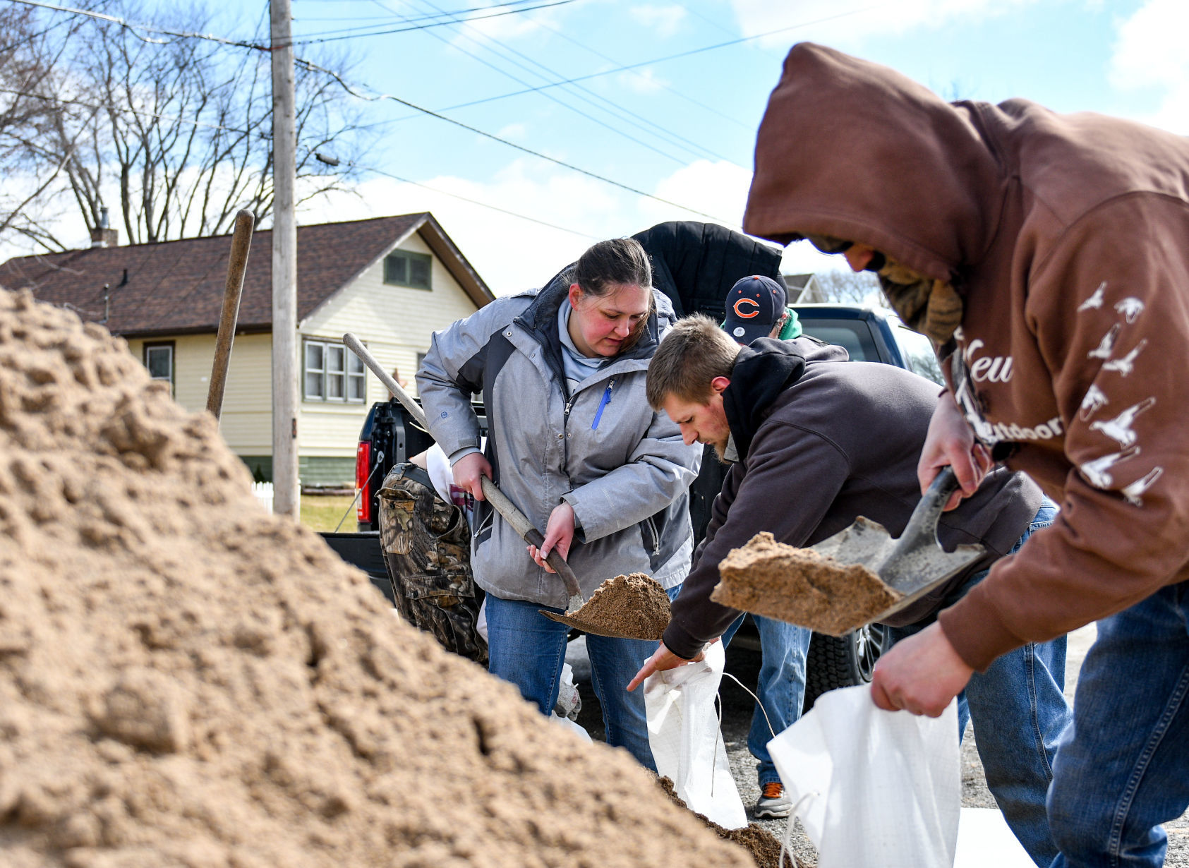 031619-mda-nws-sandbags-003a.JPG